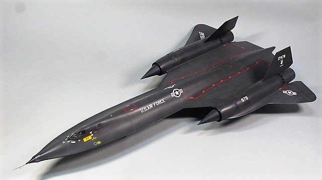 アメリカ空軍 戦略偵察機Lockheed Skunkworks SR-71 Blackbird (タミヤ/イタレリ 1/48（オリジナルはテスター）)＞  特集 偵察機＆無人機＞2021年4月号