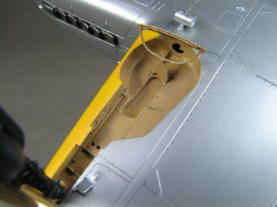 主脚孔のディテール