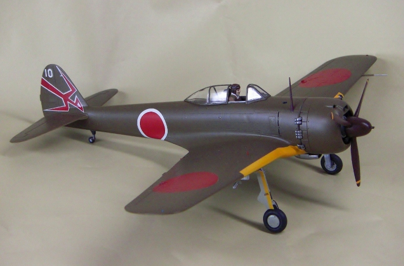 旧日本陸軍１式戦闘機 隼 ３型甲 ファインモールド 1 48