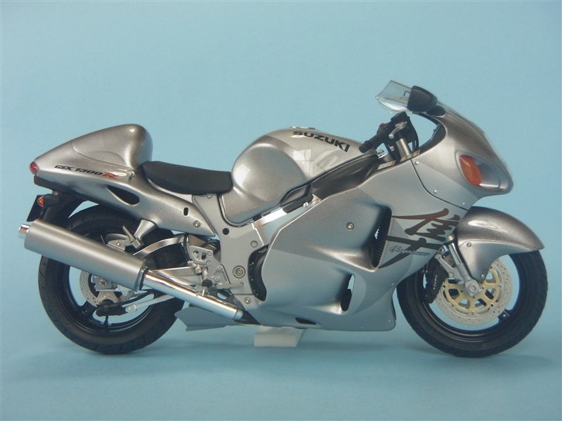 GSX1300Rハヤブサ（K2） (タミヤ 1/12) バイクプラモデルの製作