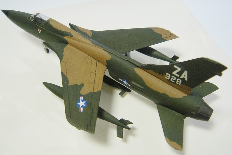 F-105D サンダーチーフ（オオタキ 1/144） ＞ 飛行機プラモデル製作＞2018年7月号