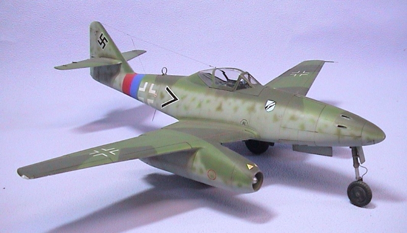ドイツ空軍戦闘機Me262(トランペッター 1/32)＜ 飛行機プラモデル製作