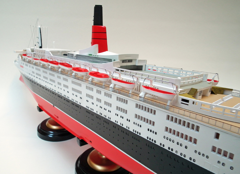 RMSクイーンエリザベス2 (GSIクレオス 1/450)＞ 艦船プラモデル製作 