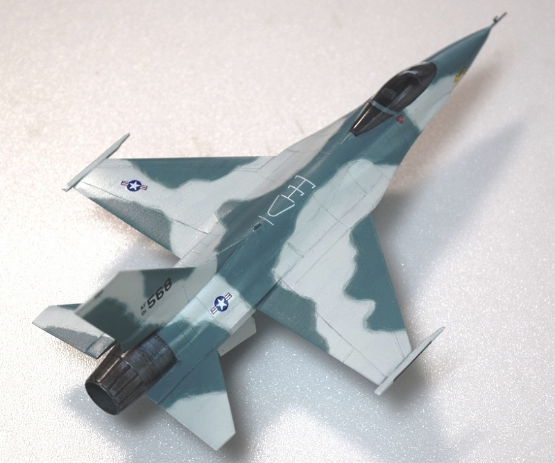 F-16A(?) YF-16A(?) (アカデミー 1/72)＞ 飛行機プラモデル製作＞2021年6月号