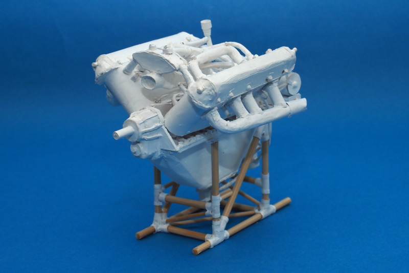 イスパノスイザエンジン（1/12フルスクラッチ紙模型）