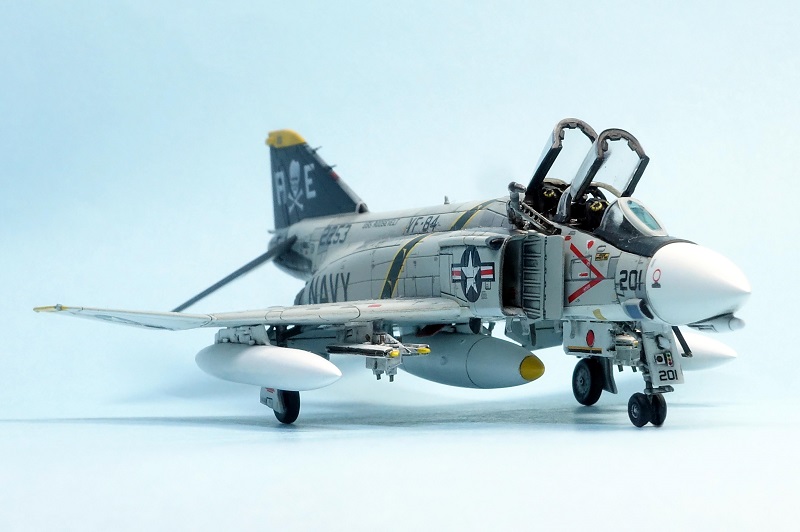 トミーテック　技MIX AC128 F-4N ジョリーロジャー　米海軍