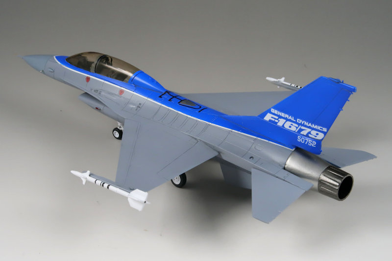 F-16XL単座型、F-16XL複座型、F-16/79、F-16DSI実験機( ハセガワ+
